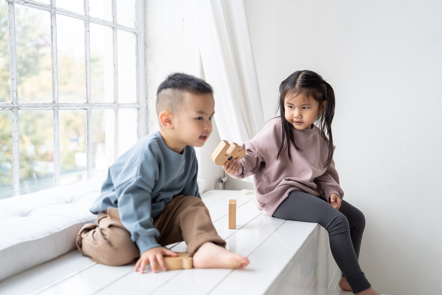 子供スウェットシャツ クールピンク