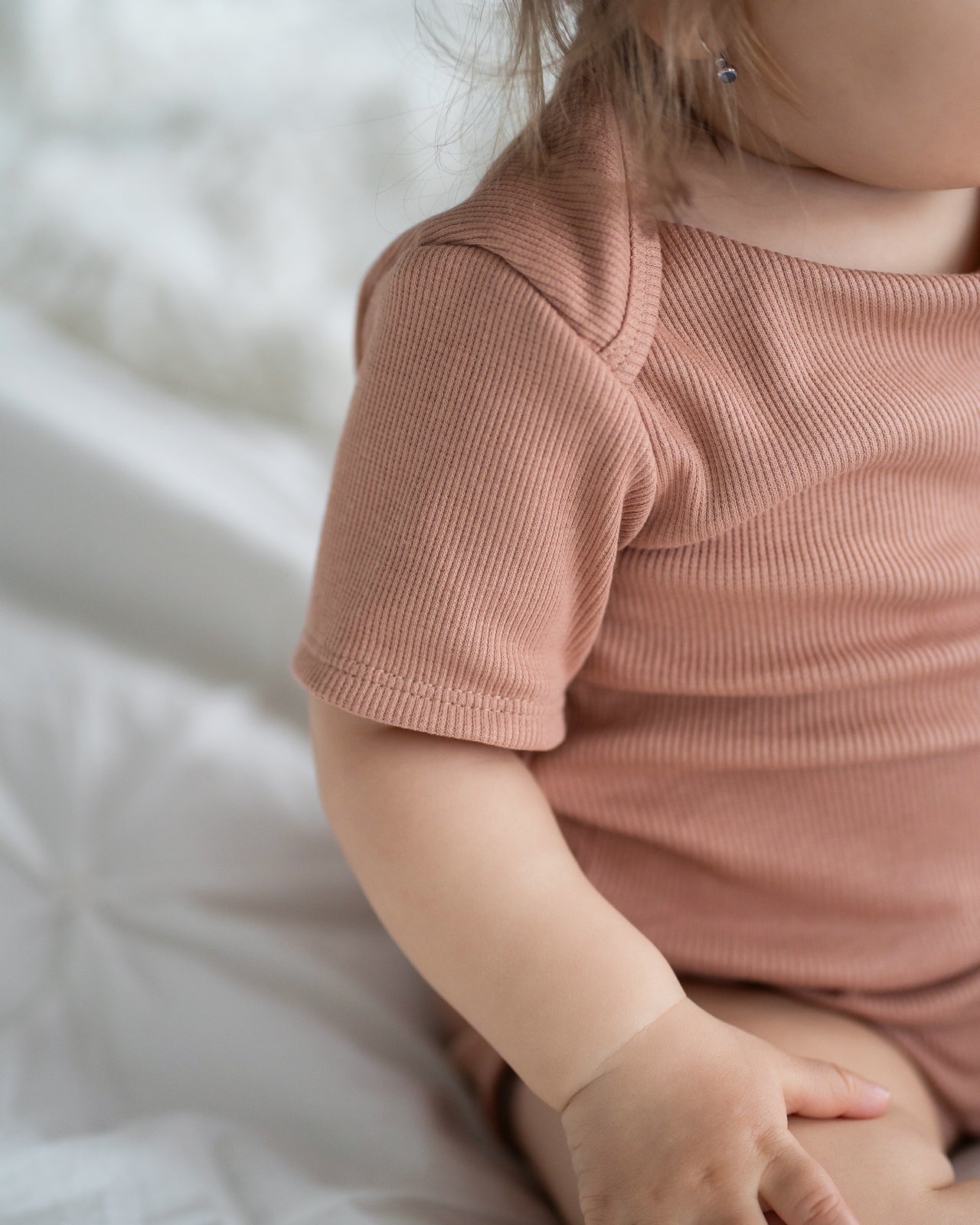 Short sleeve onesie・dusty rose