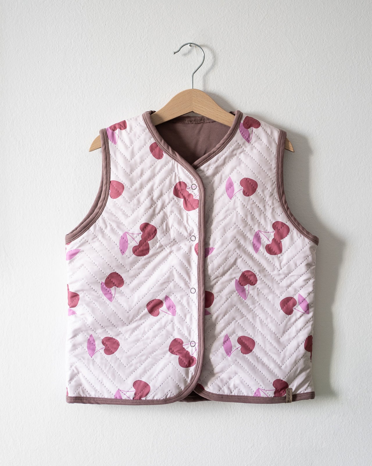 Vest・cherry