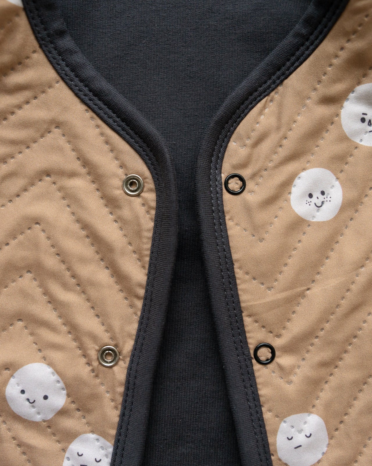 Vest・smiley face