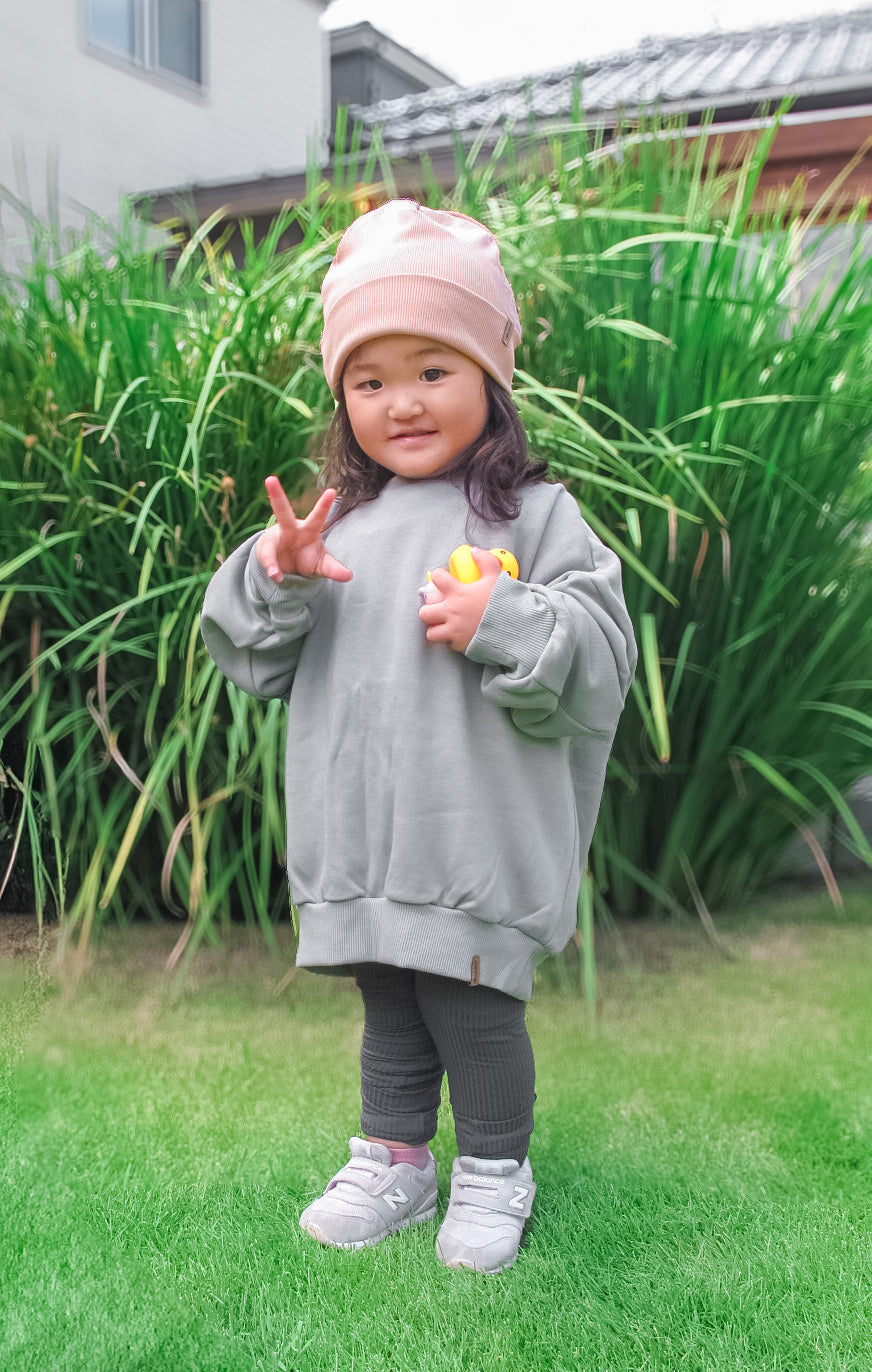 Sweatshirt・cool grey