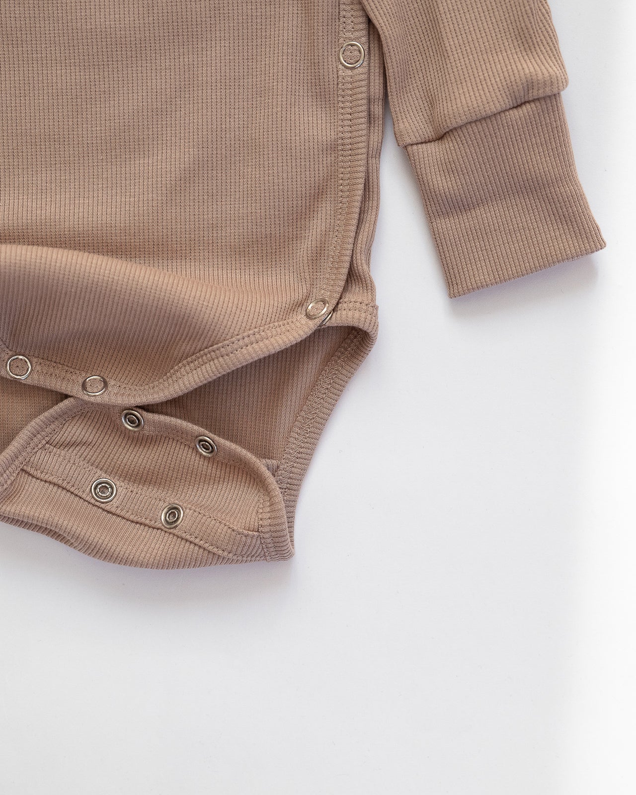 Baby body suit ・wrap adjustable fit・almond 